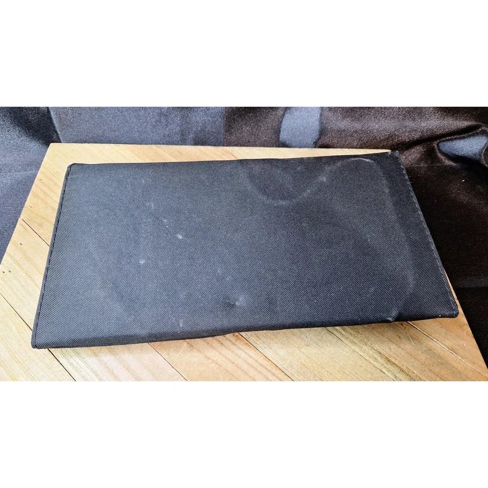 RAVPower 24W 3-Port Solar Outdoors Charger Foldable USB Panel RP-PC005 Black